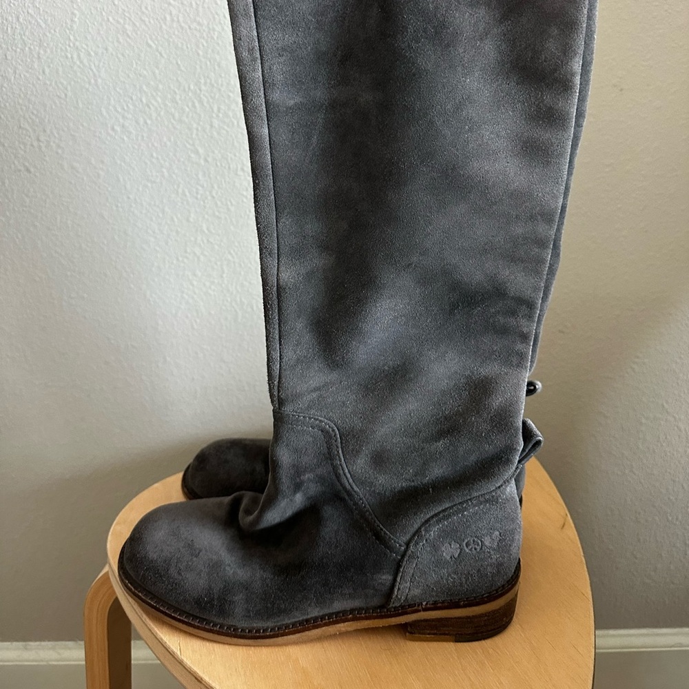 Grey suede slouch boots